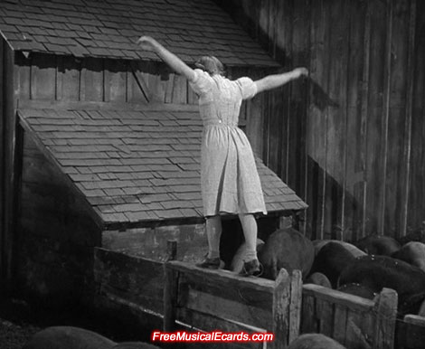 Judy Garland balancing in The Wizard of Oz
