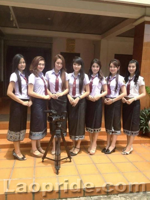 Lao female students posing for the camera