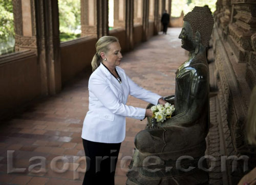 US Secretary of State Hillary Clinton visits Laos