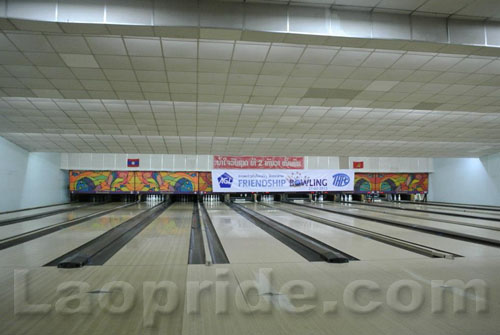 Tenpin Bowling in Vientiane, Laos