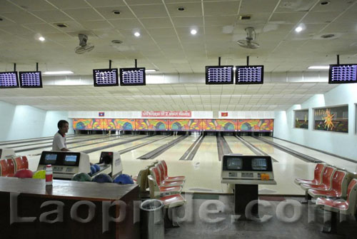 Tenpin Bowling in Vientiane, Laos