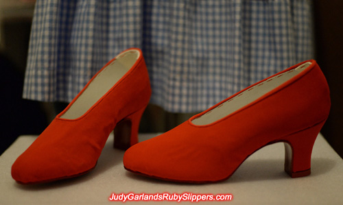 1930s style reproduction Judy Garland size 5B shoes