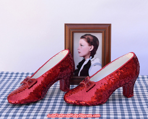 October 2015 project with Judy Garland's ruby slippers is finished