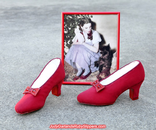 Teen size 5B shoes custom-made to fit Judy Garland as Dorothy