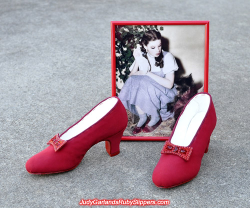 Teen size 5B shoes custom-made to fit Judy Garland as Dorothy