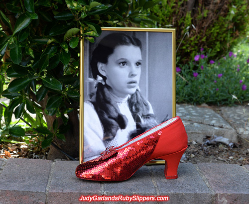 The right shoe of Judy Garland's ruby slippers is taking shape