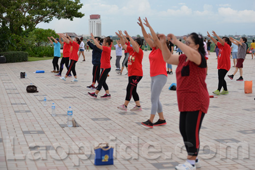 Aerobics on Mekong riverside in Vientiane, Laos