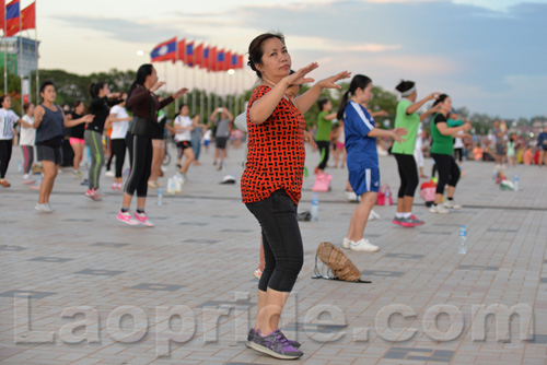 Aerobics on Mekong riverside in Vientiane, Laos