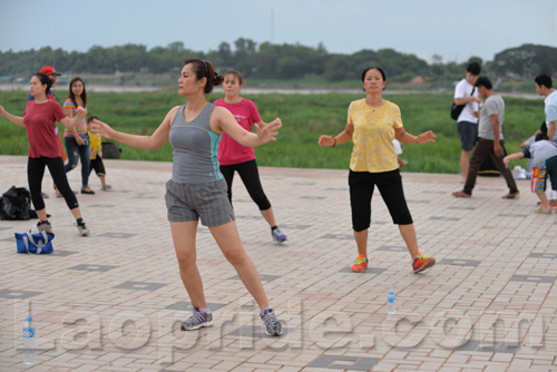 Aerobics on Mekong riverside in Vientiane, Laos