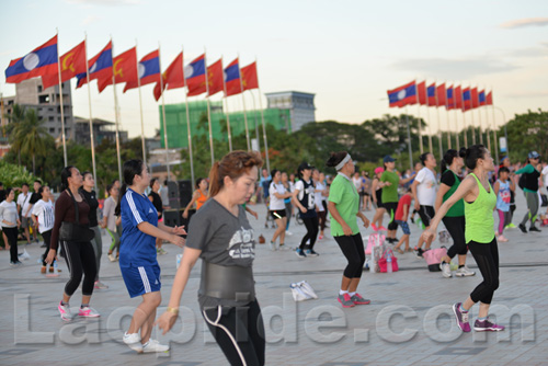 Aerobics on Mekong riverside in Vientiane, Laos