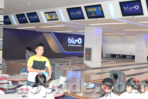 Blu-O Rhythm and Bowl in Vientiane, Laos