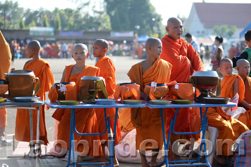 Boun That Luang Festival 2016