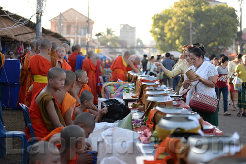 Boun That Luang Festival 2016