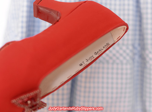 Custom-made shoes in Judy Garland's size 5B
