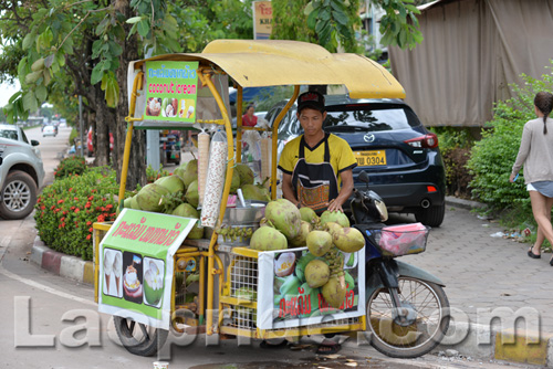 Motorbike street vendor in Vientiane, Laos