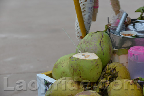 Motorbike street vendor in Vientiane, Laos