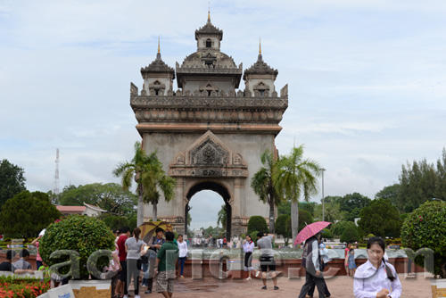 Patuxay Monument in Vientiane, Laos