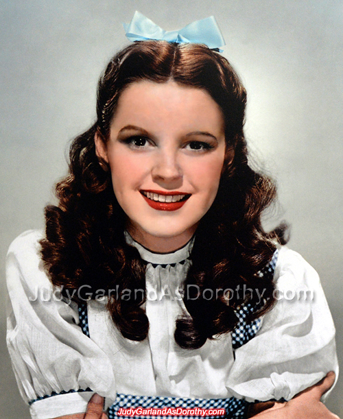Portrait photos of stunning beauty Judy Garland as Dorothy