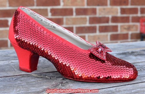 Sequining continues on the right shoe of the ruby slippers