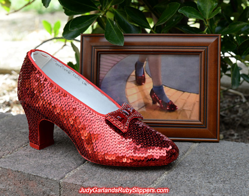 Sequining is finished with the right shoe
