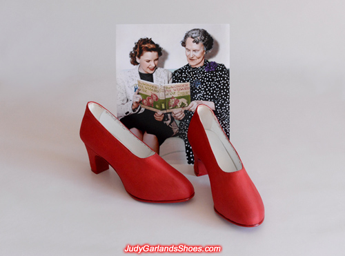 Handmade women's size 7 shoes
