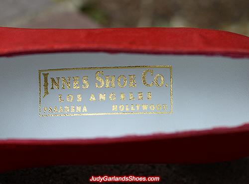 Innes Shoe Co. golden embossed label