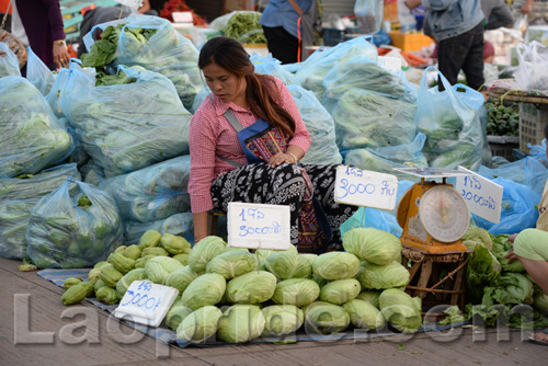 Khua Din market in Vientiane, Laos