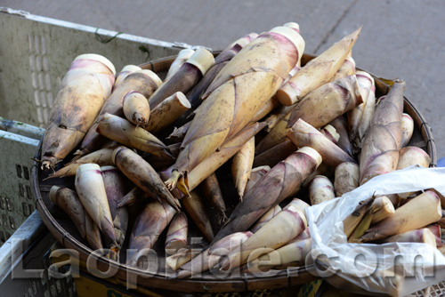 Khua Din market in Vientiane, Laos