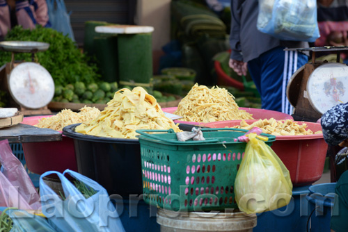 Khua Din market in Vientiane, Laos