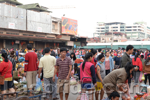 Khua Din market in Vientiane, Laos