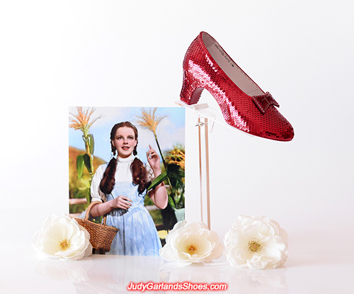 Judy Garland as Dorothy's right shoe
