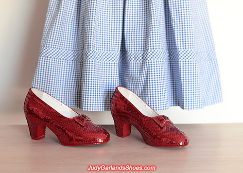 Exquisite size 5B hand-sewn ruby slippers