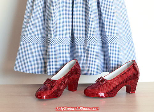 Exquisite size 5B hand-sewn ruby slippers