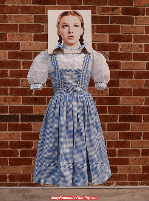 Judy Garland as Dorothy's accurate costume